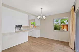 172 White Oak Dr, Santa Rosa, CA 95409 - Photo 10