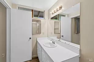 172 White Oak Dr, Santa Rosa, CA 95409 - Photo 22