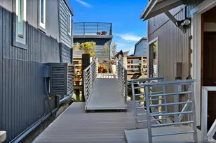 17 Liberty Dock, Sausalito, CA 94965 - Photo 32