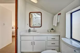 17 Liberty Dock, Sausalito, CA 94965 - Photo 28