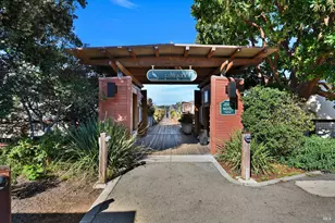 17 Liberty Dock, Sausalito, CA 94965 - Photo 2