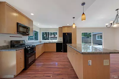 1824 Fenwick Place, Santa Rosa, CA 95401 - Photo 4