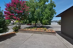 1824 Fenwick Pl, Santa Rosa, CA 95401 - Photo 14