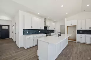 17247 Meadow View Dr, Hidden Valley Lake, CA 95467 - Photo 12