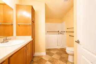 61 Shamrock Cir, Santa Rosa, CA 95403 - Photo 12