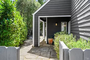 5 Creekside Dr, San Rafael, CA 94903 - Photo 2