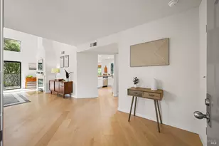 5 Creekside Dr, San Rafael, CA 94903 - Photo 4