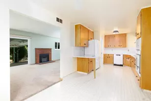 517 Antonio St, Cloverdale, CA 95425 - Photo 6