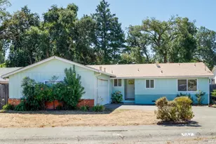 517 Antonio St, Cloverdale, CA 95425 - Photo 2