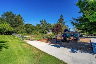 3007 Lago Vista Way, Santa Rosa, CA 95405 - Photo 22