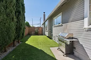 1800 Walnut Creek Dr, Santa Rosa, CA 95403 - Photo 56