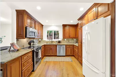 30 Oak Springs Drive, Napa, CA 94558 - Photo 36