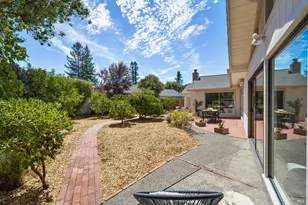 9 Sherwood Ct, Kentfield, CA 94904 - Photo 32