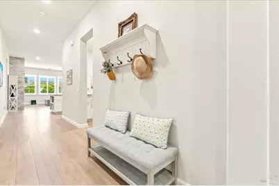 1604 Wildflower Way, Rohnert Park, CA 94928 - Photo 4