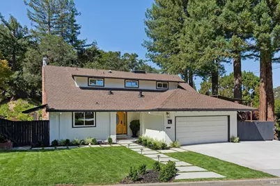10 Pebble Beach Drive, Novato, CA 94949 - Photo 4