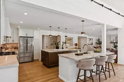 10 Pebble Beach Drive, Novato, CA 94949 - Photo 26