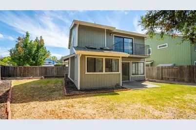 101 Constitution Avenue, Vacaville, CA 95687 - Photo 32