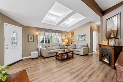 705 Sequoia Street, Windsor, CA 95492 - Photo 8
