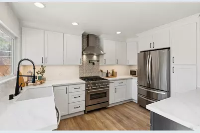1549 Creekside Drive, Petaluma, CA 94954 - Photo 18