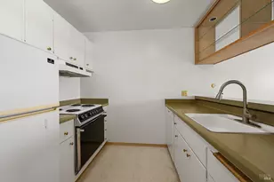 124 Eden Roc Rd, Sausalito, CA 94965 - Photo 10