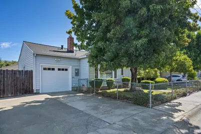 27 Rio Vista Way, Petaluma, CA 94952 - Photo 4