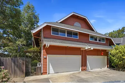 38 Meadowbrook Court, Cotati, CA 94931 - Photo 2