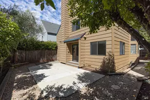 554 March Ave, Healdsburg, CA 95448 - Photo 2