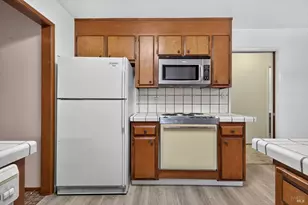 648 W School St, Cotati, CA 94931 - Photo 12