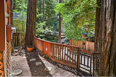 15320 Canyon 3 Road, Rio Nido, CA 95471 - Photo 4