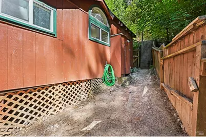 15320 Canyon 3 Road, Rio Nido, CA 95471 - Photo 36