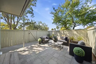 12 Bermuda Harbor Boulevard, Novato, CA 94949 - Photo 4