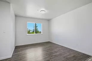 19527 Stonegate Rd, Hidden Valley Lake, CA 95467 - Photo 8