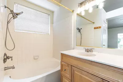 1029 Hampshire Lane, Windsor, CA 95492 - Photo 22