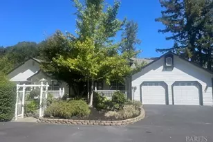 822 Robinson Rd, Sebastopol, CA 95472 - Photo 1