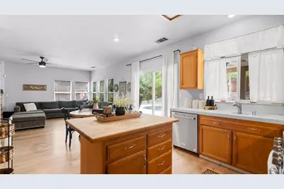 885 Kells Circle, Vacaville, CA 95688 - Photo 12