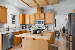 885 Kells Cir, Vacaville, CA 95688 - Photo 14