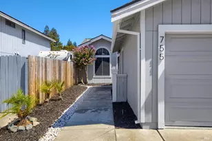 755 Oakvale Way, Vacaville, CA 95687 - Photo 4