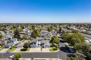 755 Oakvale Way, Vacaville, CA 95687 - Photo 36