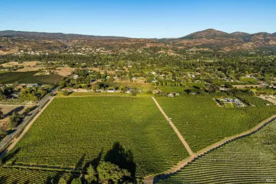 1095 Hardman Avenue, Napa, CA 94558 - Photo 4