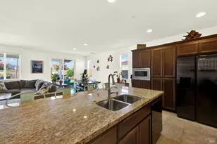 426 Crimson Cir, Vacaville, CA 95687 - Photo 14