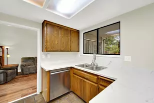 3086 Hermosa Dr, Napa, CA 94558 - Photo 22