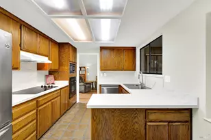 3086 Hermosa Dr, Napa, CA 94558 - Photo 6