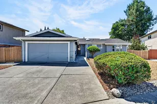 922 Cottonwood Ct, Petaluma, CA 94954 - Photo 1