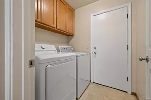 1321 Jennings Park Way, Santa Rosa, CA 95401 - Photo 10