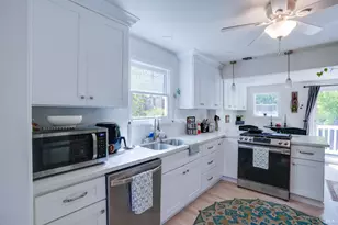 469 Adams St, Napa, CA 94559 - Photo 12