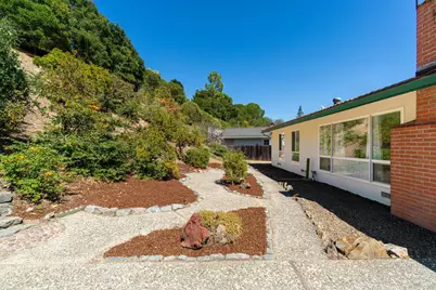 75 Twelveoak Hill Drive, San Rafael, CA 94903 - Photo 32