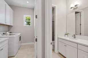 99 Chelsea Dr, Santa Rosa, CA 95403 - Photo 16
