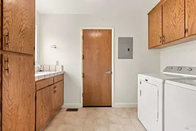 698 Helen Drive, Hollister, CA 95023 - Photo 14