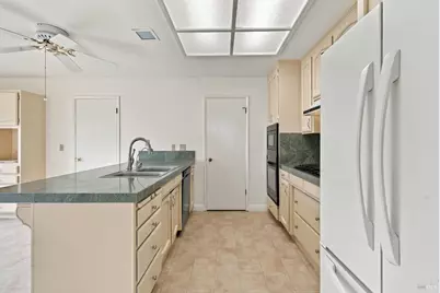 698 Helen Drive, Hollister, CA 95023 - Photo 6