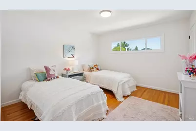 114 Bungalow Avenue, San Rafael, CA 94901 - Photo 18